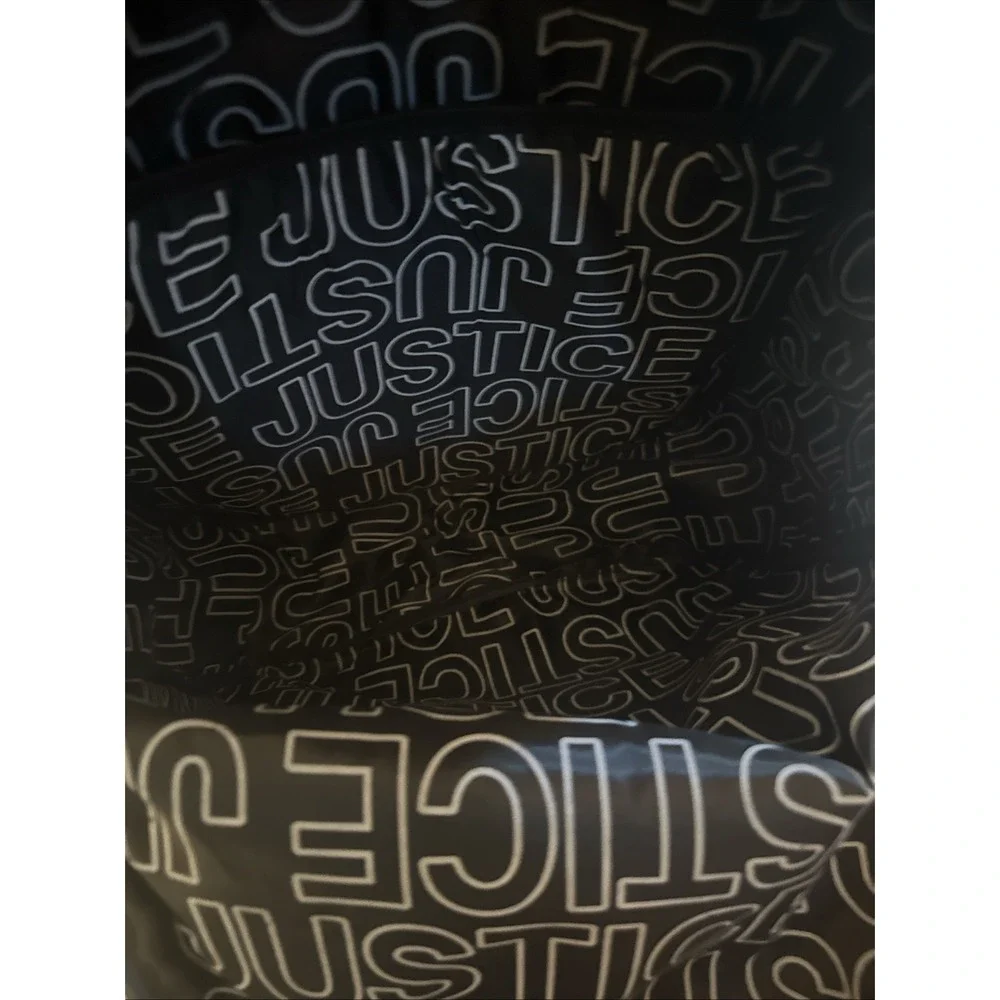Justice 2004 Exclusive Backpack Paint Splatter  Iridescent Front Pocket 17